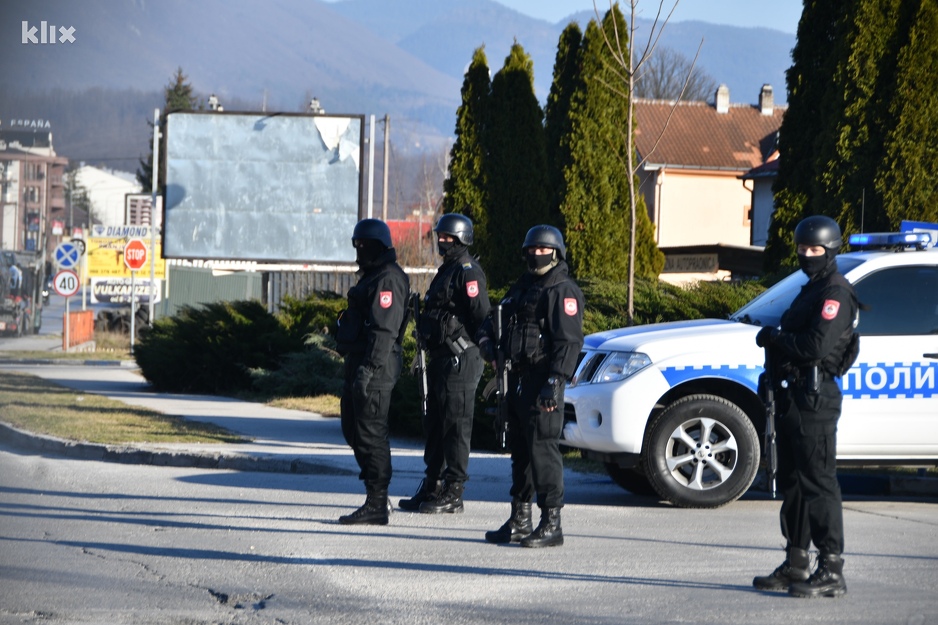 Darko Elez će prvo biti proveden u Sud BiH (Foto: D. S./Klix.ba)