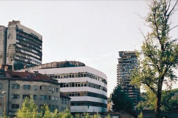 Izgled kompleksa 1995. godine (Foto: Monografija PS BiH)