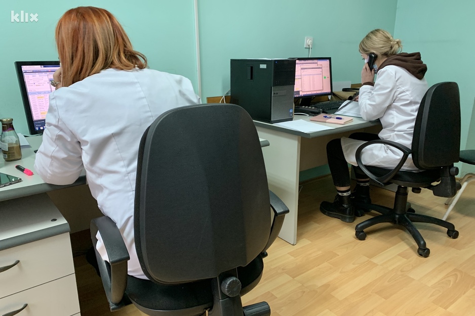 Call centar namijenjem osobama koje imaju koronavirus (Foto: I. Š./Klix.ba)