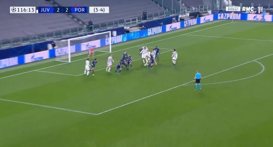 Trenutak kada je Rabiot nakon kornera pogodio za 3:2