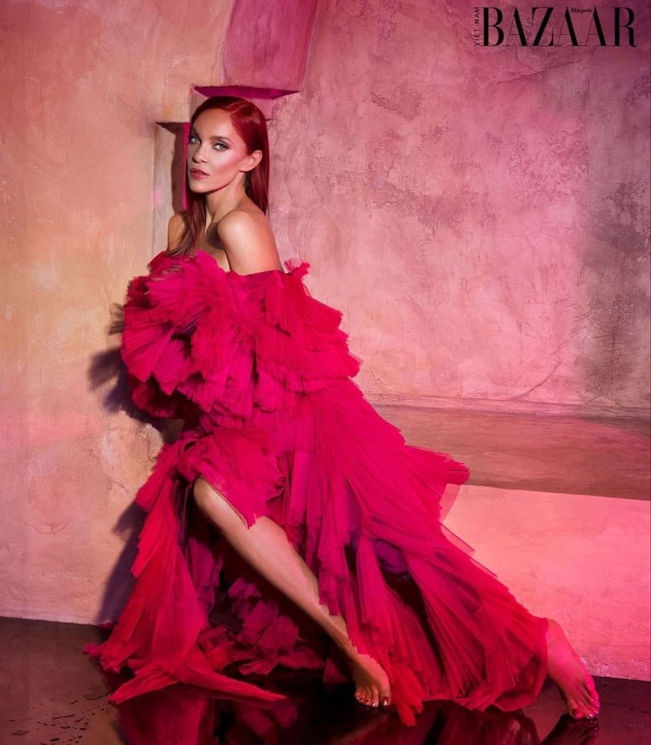 Carmit Bachar u magazinu Harper's Bazaar