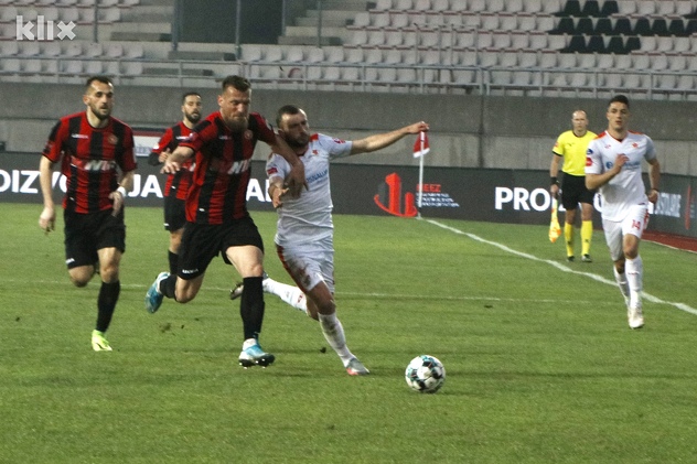 Sloboda - Velež 1:2 (Foto: A. K./Klix.ba)