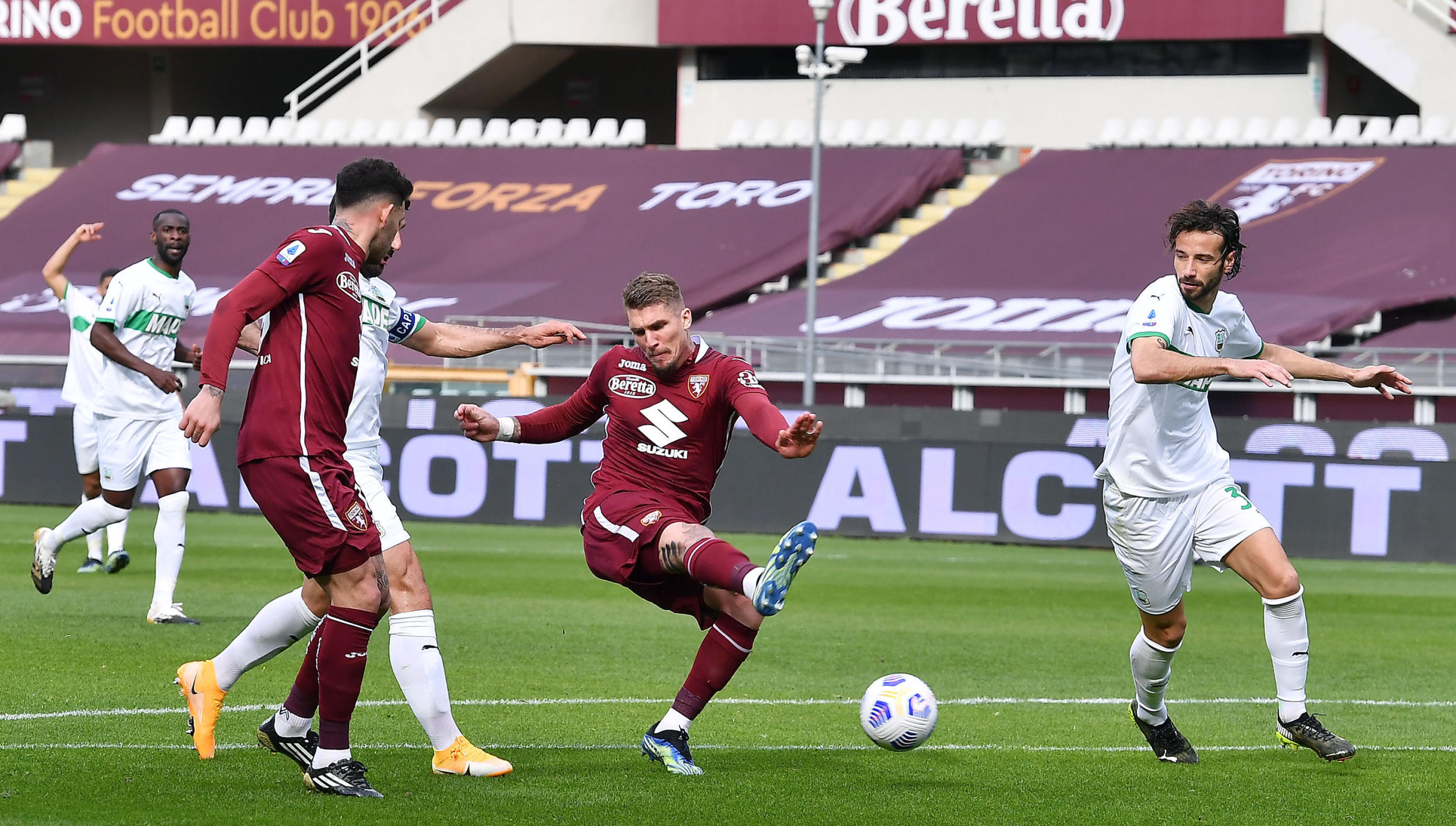 Torino - Sassuolo (Foto: EPA-EFE)