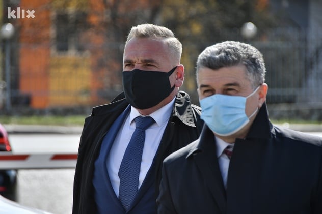 Fahrudin Solak s advokatom Kadrijom Kolićem (Foto: I. Š./Klix.ba)