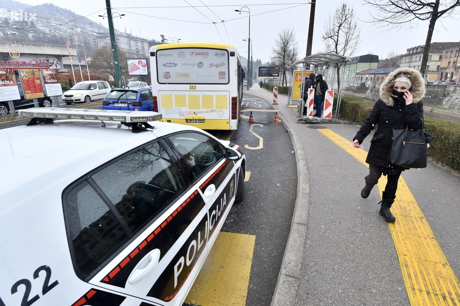 MUP KS obavlja uviđaj (Foto: T. S./Klix.ba)