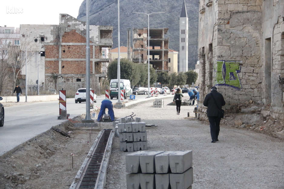 Radovi na saobraćajnici od hotela Ero do Španskog trga (Foto: G. Š./Klix.ba)