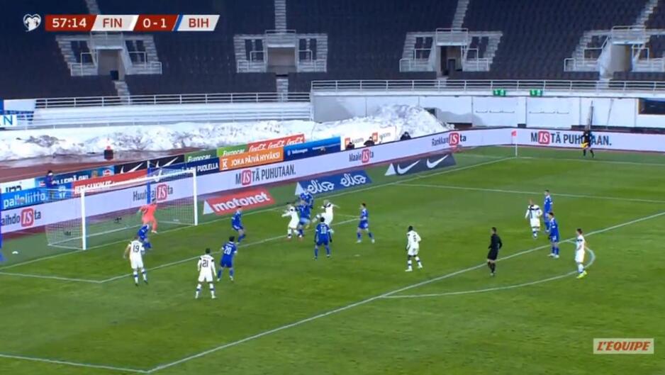 Trenutak kada je Pukki pogodio za 1:1 i poravnanje Finske