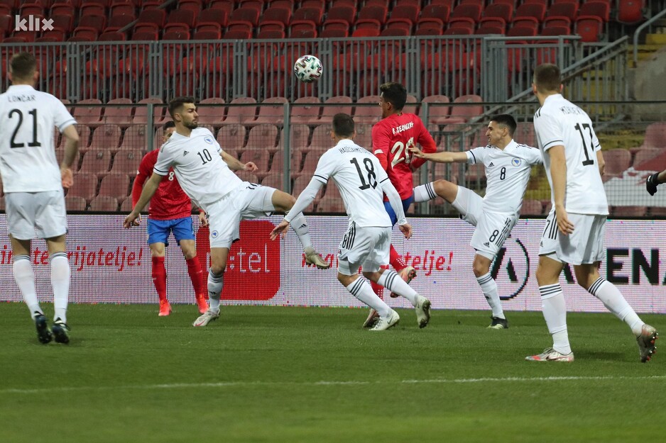 Razočaravajuće prvo poluvrijeme na stadionu Bilino Polje u Zenici (Foto: E. M./Klix.ba)