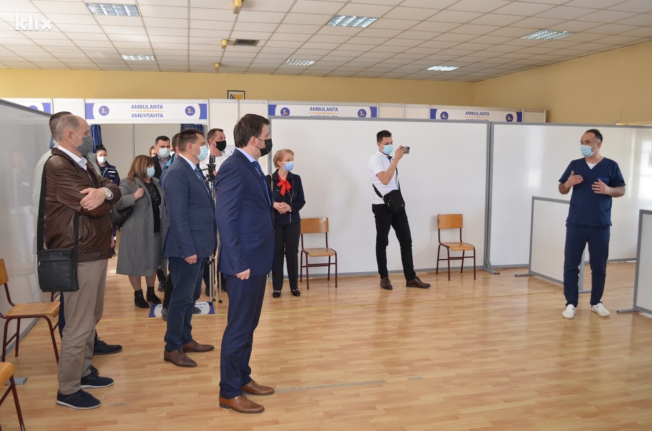 Nadležni su danas obišli prostorije u kojima će se vršiti vakcinacija (Foto: Vlada Brčko distrkta)