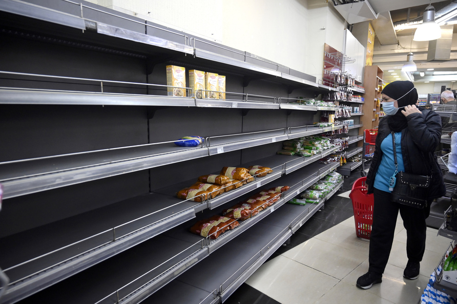 Česte scene iz bejrutskih prodavnica (Foto: EPA-EFE)