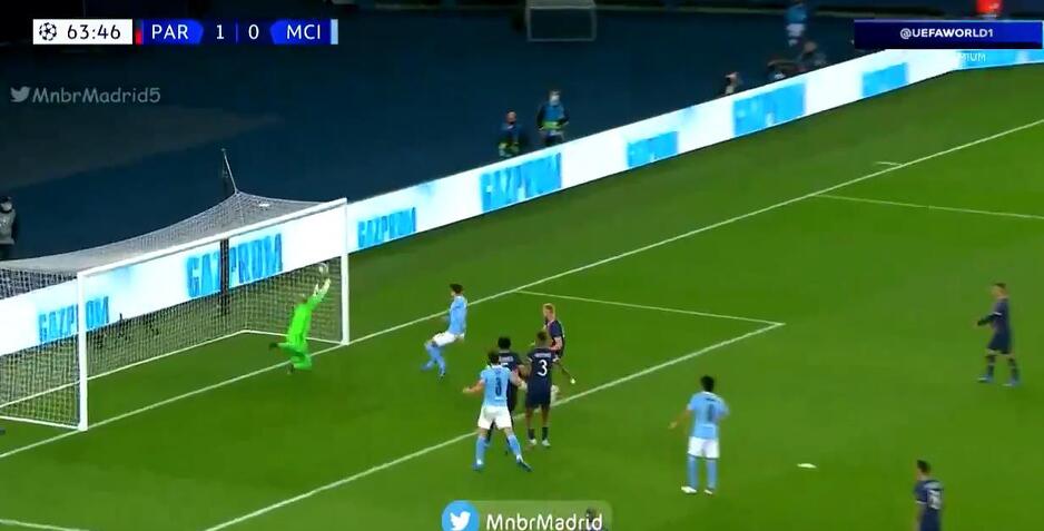 Trenutak kada je De Bruyne pogodio za poravnanje