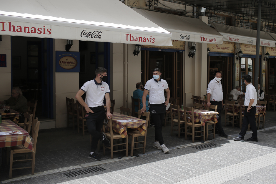 U Grčkoj otvoreni restorani (Foto: EPA-EFE)