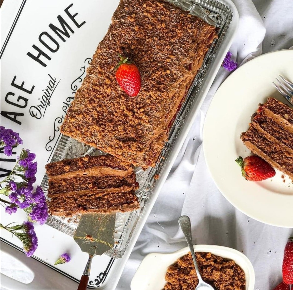 Čokoladne šnite s jagodama (Foto: Instagram)