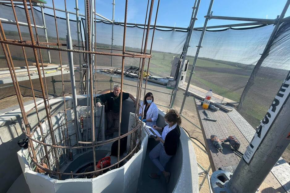 Neobično mjesto za vakcinaciju (Foto: Facebook)