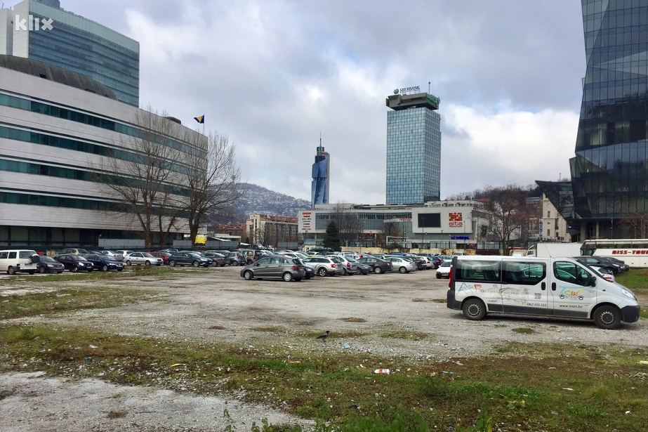 Dio prostora Kvadranta B u Sarajevu, a na kojem je planirana gradnja koncertne dvorane (Foto: D. S./Klix.ba)