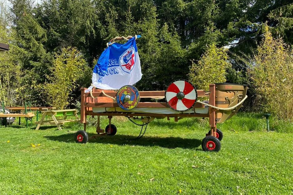 Krevet u kojem je Tristan bio na stadionu (Foto: Facebook)