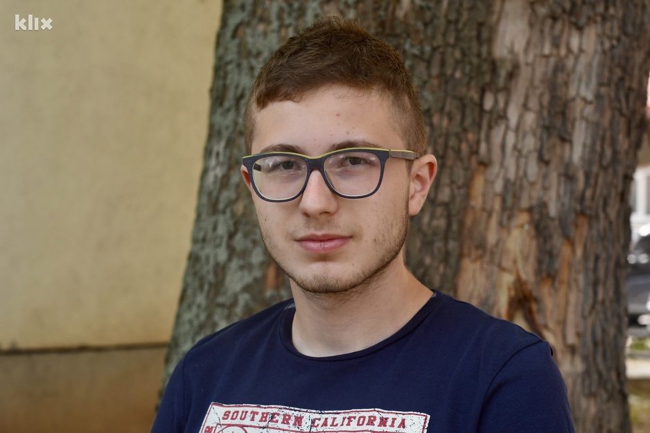 Emir vjeruje da će se situacija s koronavirusom ubrzo popraviti (Foto: D. S./Klix.ba)