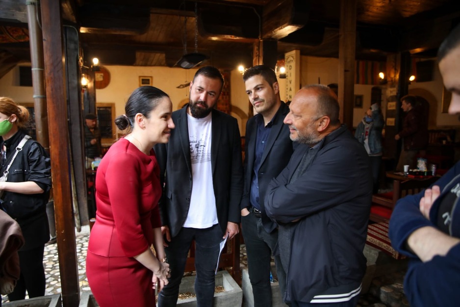 Gradonačelnica Benjamina Karić, Kenan Magoda iz TZKS, producenti Jovan Marjanović i Mirsad Purivatra