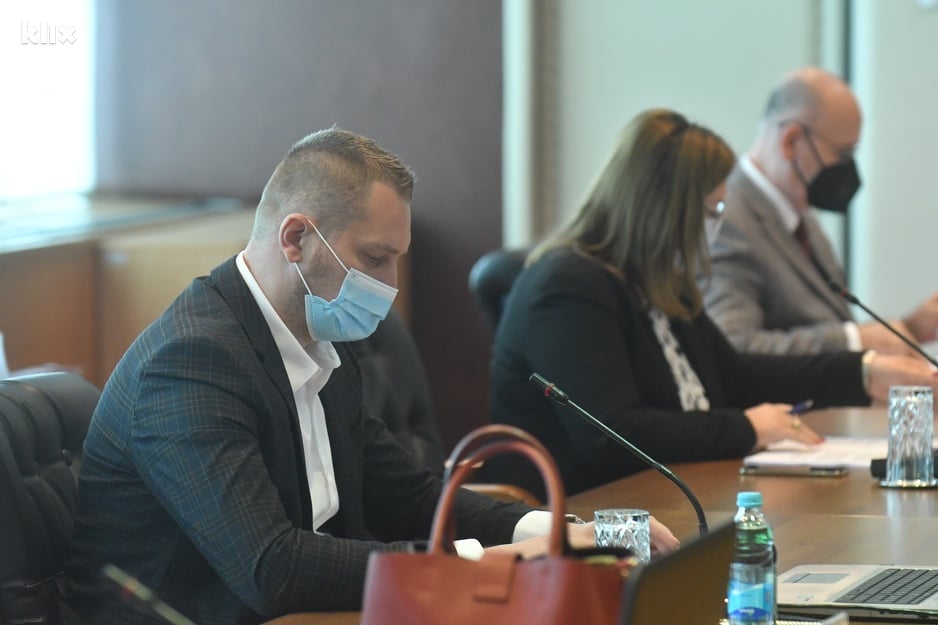 Josip Grubeša (HDZ) protiv prijedloga (Foto: T. S./Klix.ba)