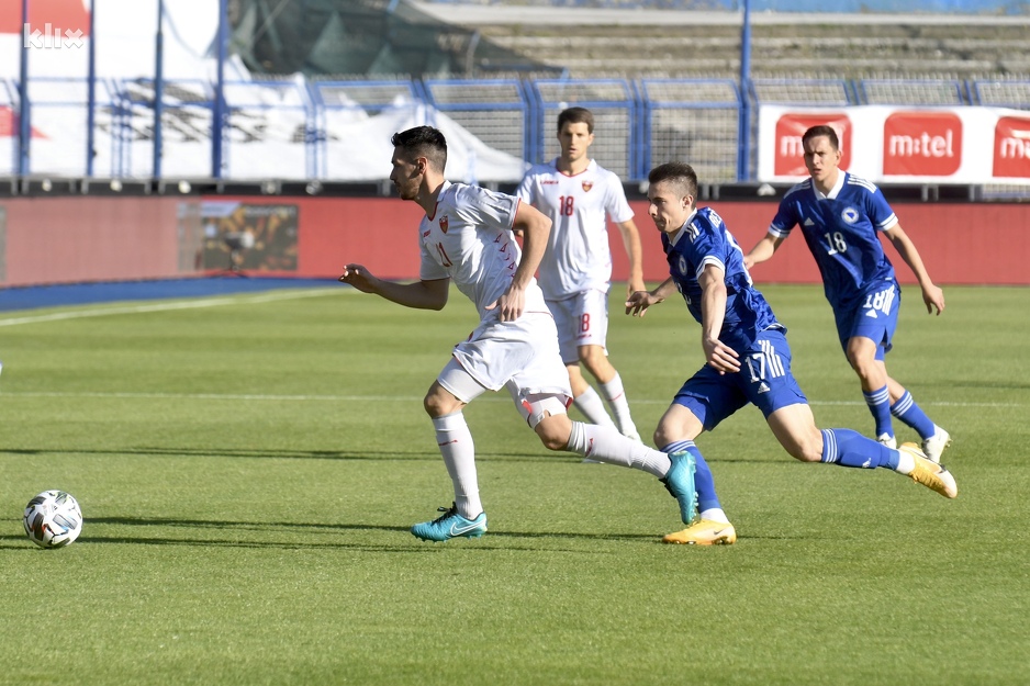 Puno opasnih napada na obje strane u prvom poluvremenu (Foto: D. S./Klix.ba)
