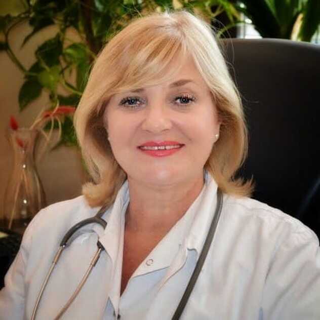 Prof.dr Aida Arnautović, hematolog-internist, načelnica Klinike za hematologiju na Univerzitetsko kliničkom centru Tuzla