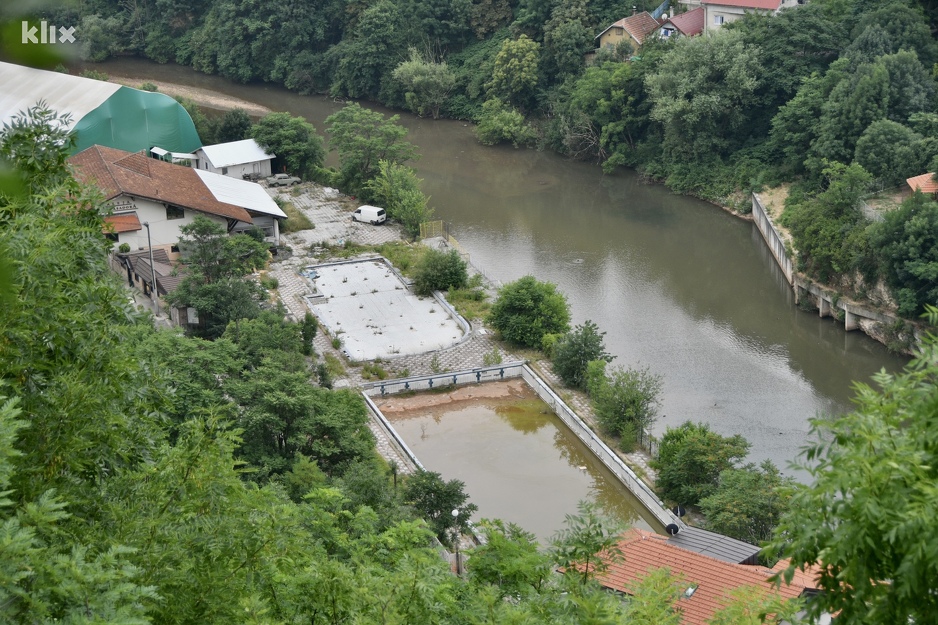 Trenutno stanje u kojem se nalazi bazen Bentbaša (Foto: I. Š./Klix.ba)