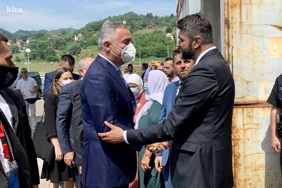 Đukanovića dočekao direktor Memorijalnog centra (Foto: D. S./Klix.ba)