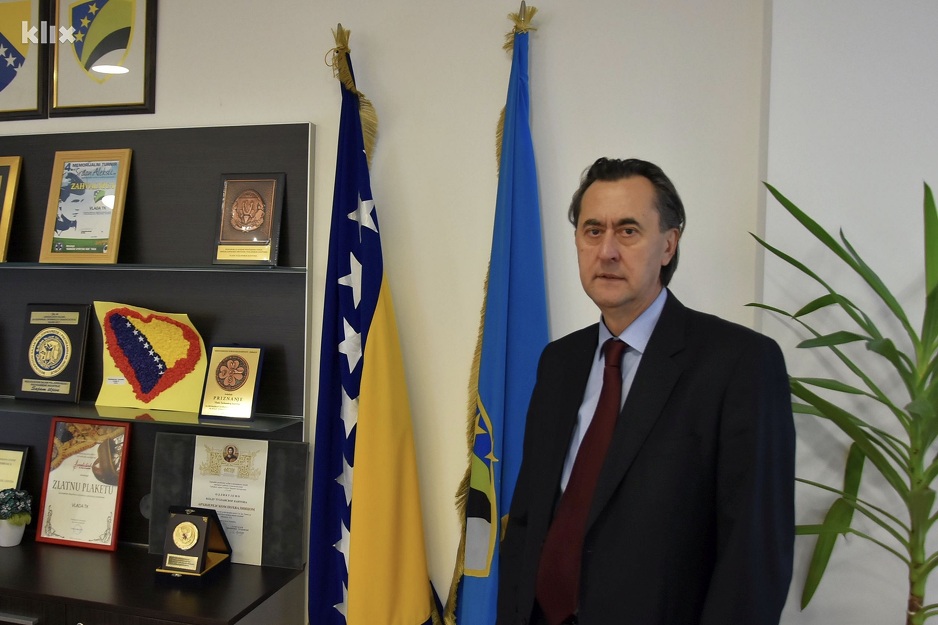 Univerzitetski profesor mandat je preuzeo prije skoro pola godine (Foto: Klix.ba)
