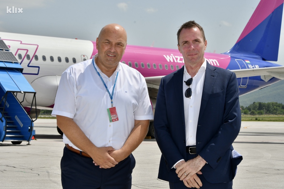 Váradi se sastao sa direktorom sarajevskog aerodroma Alanom Bajićem (Foto: I. Š./Klix.ba)