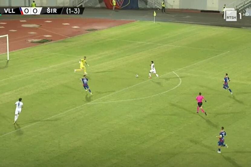 Šansa za Široki Brijeg u finišu prvog poluvremena (Foto: Screenshot/Youtube)