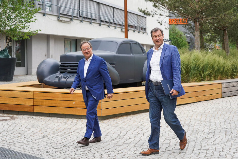 Armin Laschet i Markus Söder (Foto: EPA-EFE)