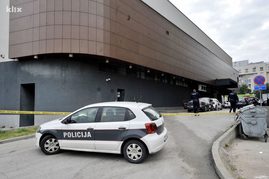 Policija je obavila uviđaj na mjestu događaja (Foto: A. K./Klix.ba)