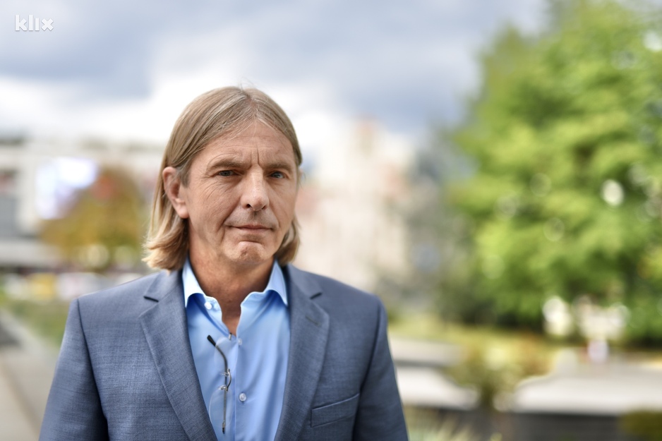 Kojović: Ova zemlja i njeni ljudi zaslužuju puno bolje (Foto: D. S./Klix.ba)