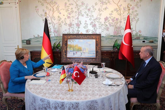 Angela Merkel i Recep Tayyip Erdogan (Foto: EPA-EFE)