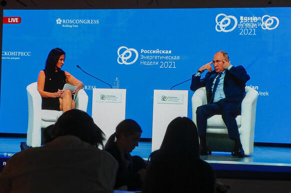 Hadley Gamble i Vladimir Putin (Foto: EPA-EFE)