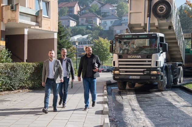 Načelnik Semir Efendić posjetio Trg nezavisnosti (Foto: Općina Novi Grad Sarajevo)