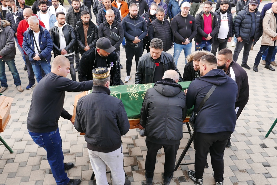 U Brčkom i Federaciji BiH dan je žalosti (Foto: A. K./Klix.ba)