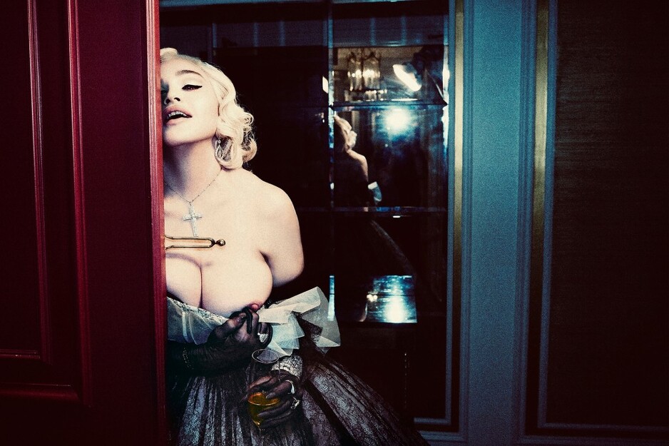 Madonnine fotografije inspirsane glumicom Marilyn Monroe (Foto: V Magazin)