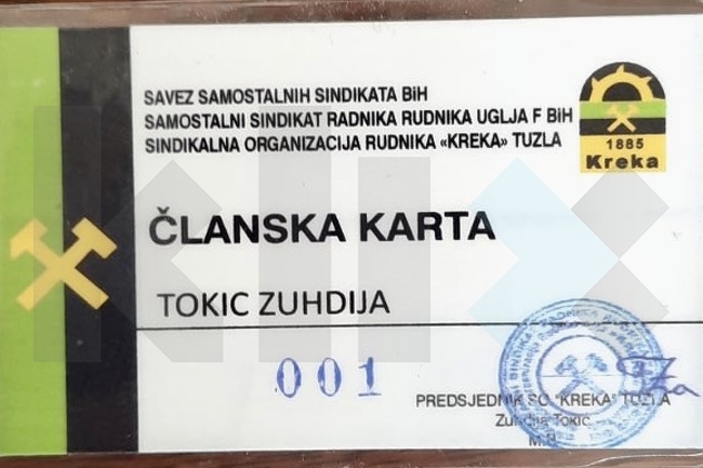 Članska karta koja ukazuje na zagarantovane mogućnosti sindikata (Foto: A. K./Klix.ba)