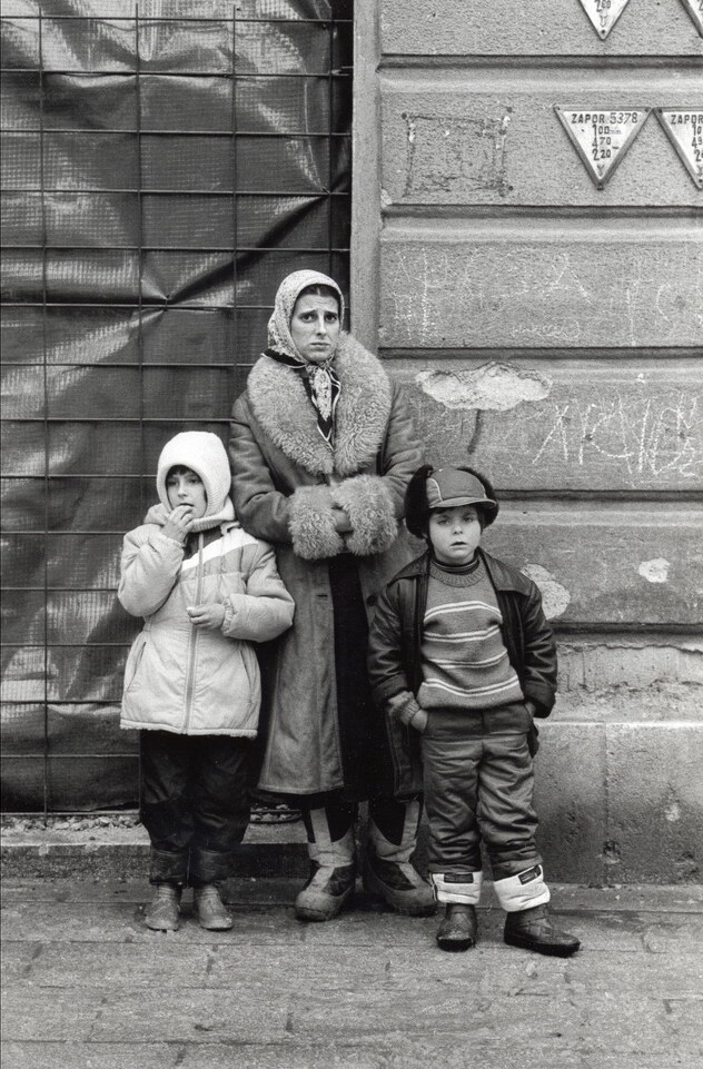 Dženana, Dženita i Nermin Divović, decembar 1993. (Foto: Gervasio Sanchez)