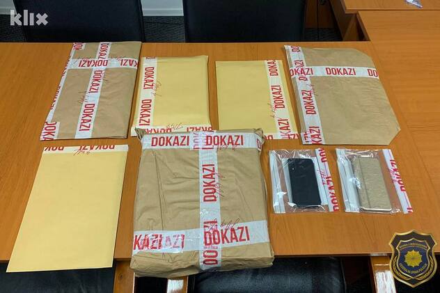 Zaplijenjeni dokazni materijal (Foto: FUP)