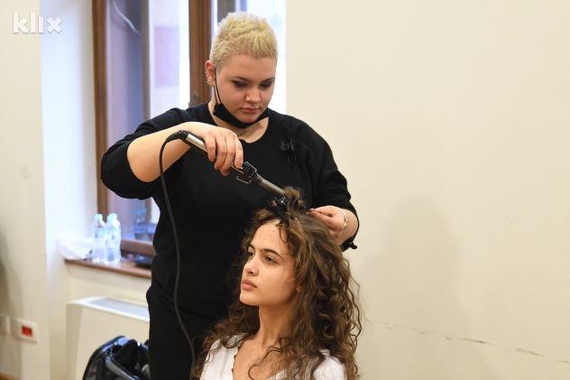 Pripreme za modnu reviju "Priča o nama" (Foto: D. S./Klix.ba)