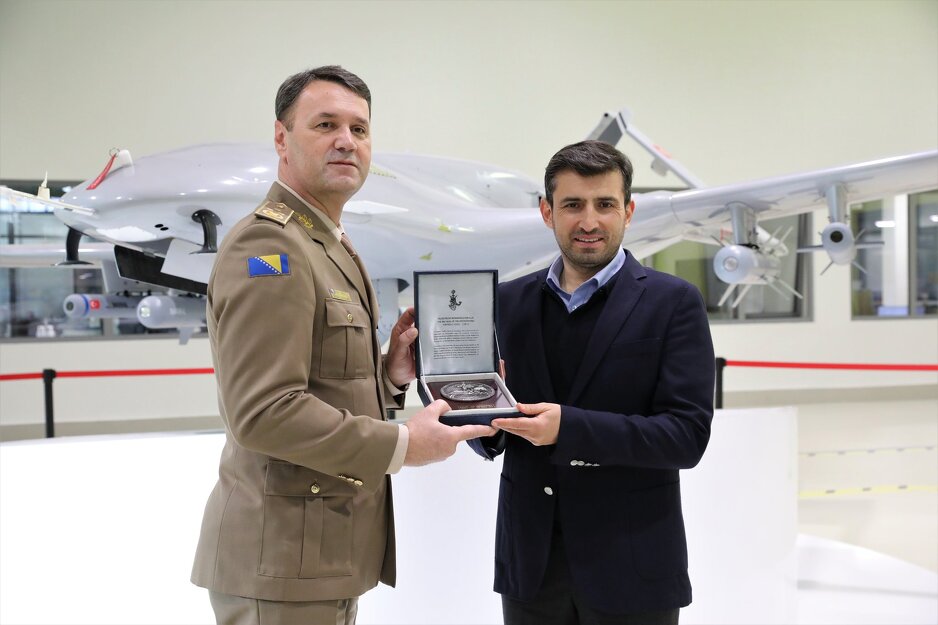 General-pukovnik OS BiH u posjeti kampusu