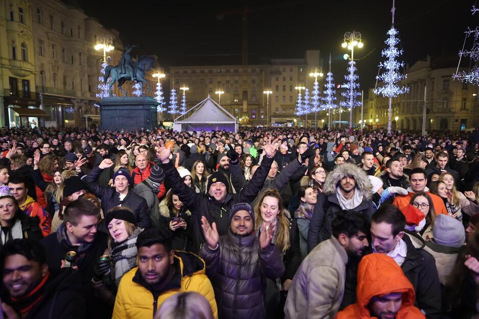 Doček Nove godine u Zagrebu (Foto: Goran Stanzl/ Pixell)