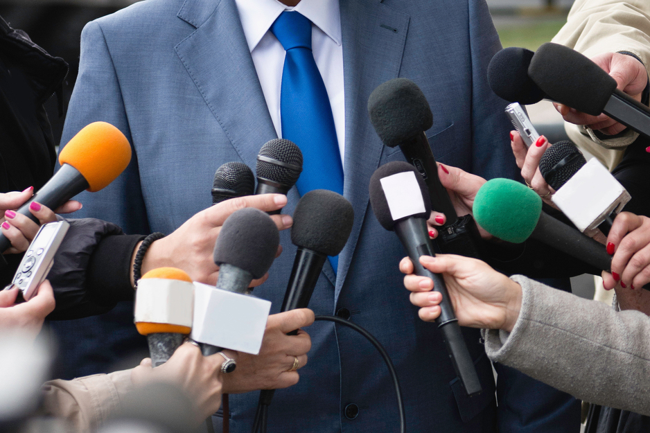Novinari sve češće izloženi prijetnjama (Ilustracija: Shutterstock)