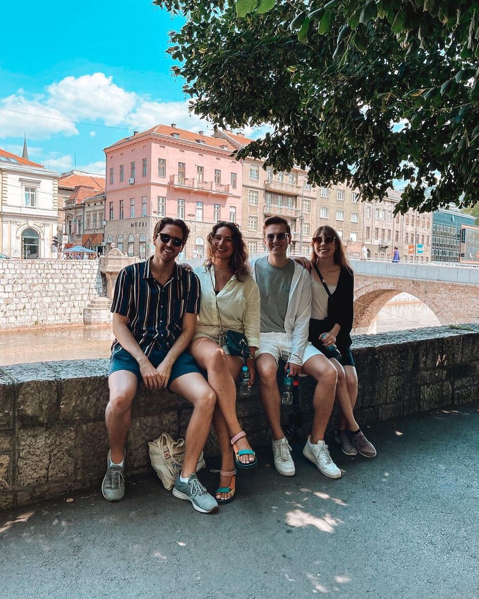 Šetnja Sarajevom (Foto: Instagram/oskaranddan)