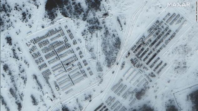 Snimak vojne baze u januaru 2022. godine (Foto: CNN/Maxar Technologies)