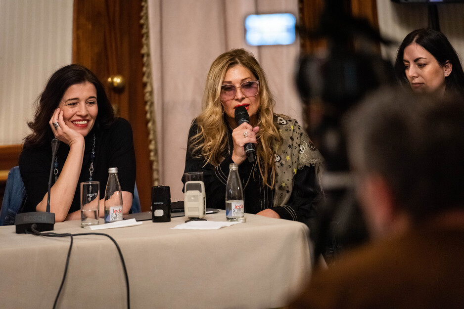 Nela Mihailović i Danica Maksimović na press konferenciji