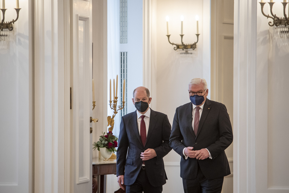 Olaf Scholz i Frank-Walter Steinmeier (Foto: EPA-EFE)