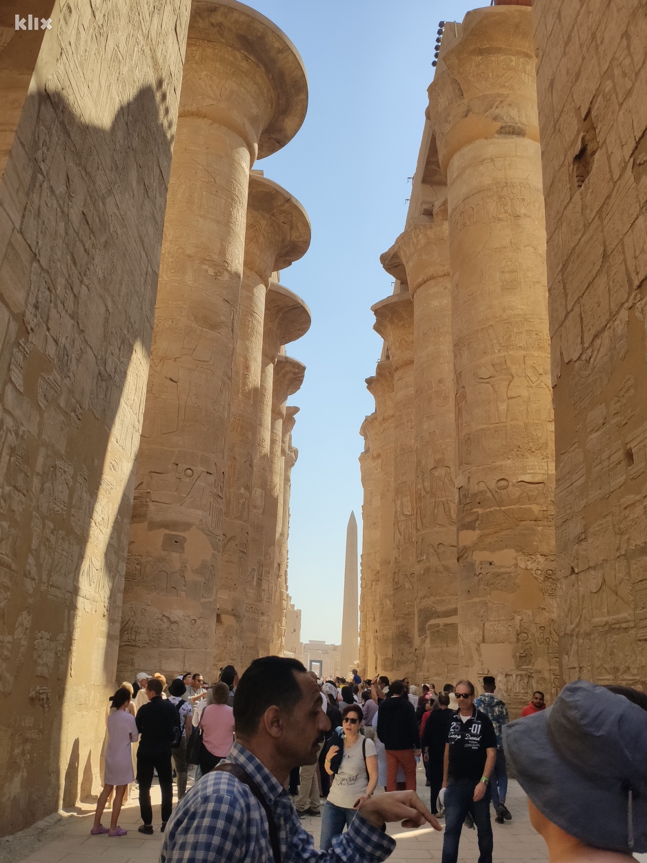 Stubovi faraonskih dinastija u hramu Karnak (Foto: Klix.ba)